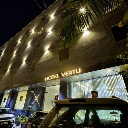 Hotel Vertu Új-Delhi Kültér fotó